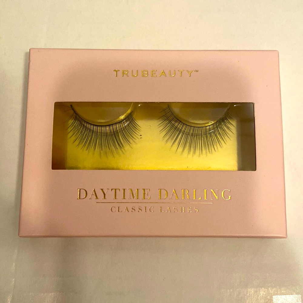 3/$15 🆕TRU BEAUTY- Daytime Darling Classic Lashes